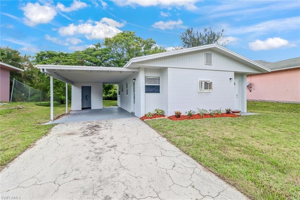 15300 Johnson ST FORT MYERS, FL 33908