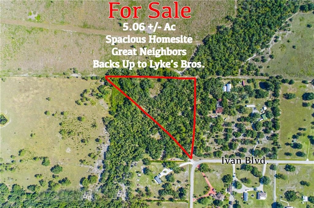 1376 Ivan BLVD LABELLE, FL 33935