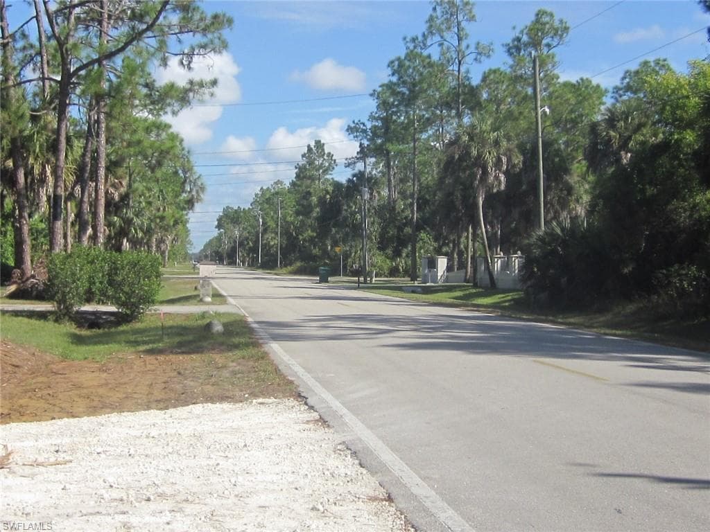 000 16th ST NAPLES, FL 34120