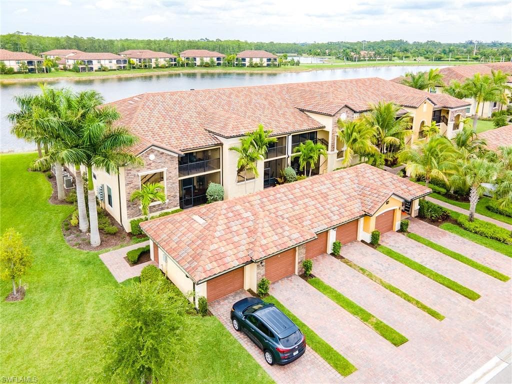 9521 Avellino WAY 2421 NAPLES, FL 34113