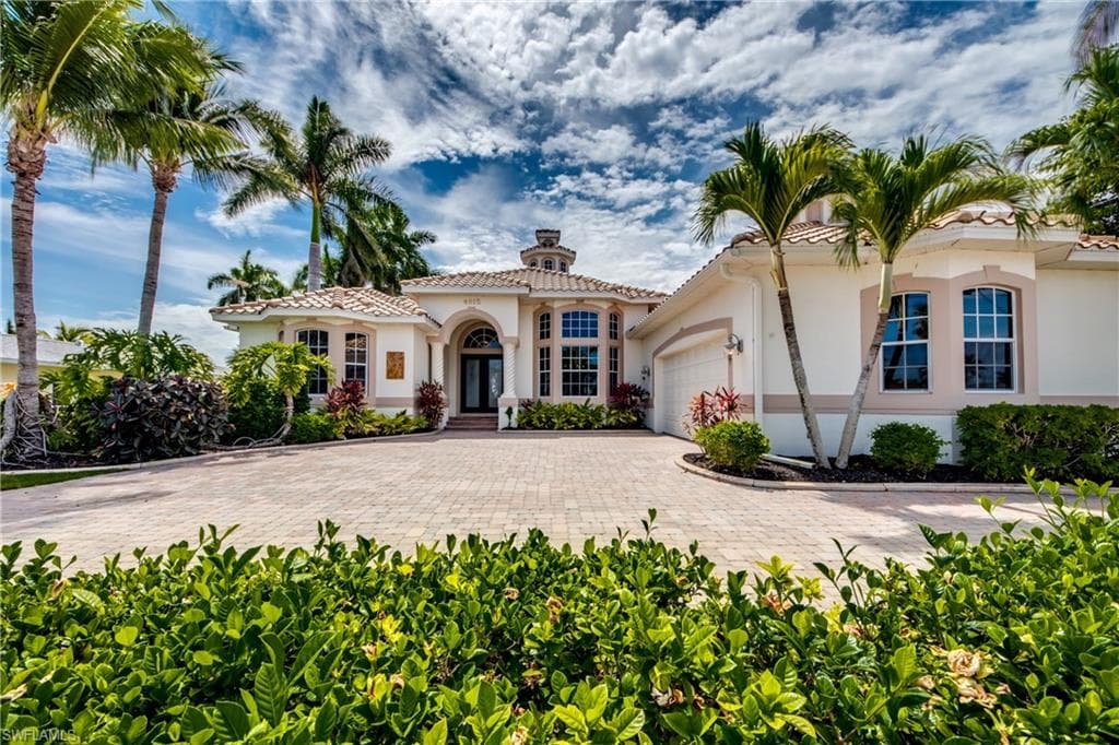 4615 SE 20th PL CAPE CORAL, FL 33904