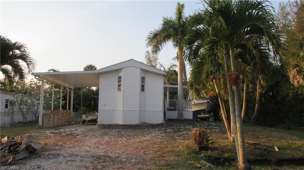 7270 Pinehurst RD BOKEELIA, FL 33922