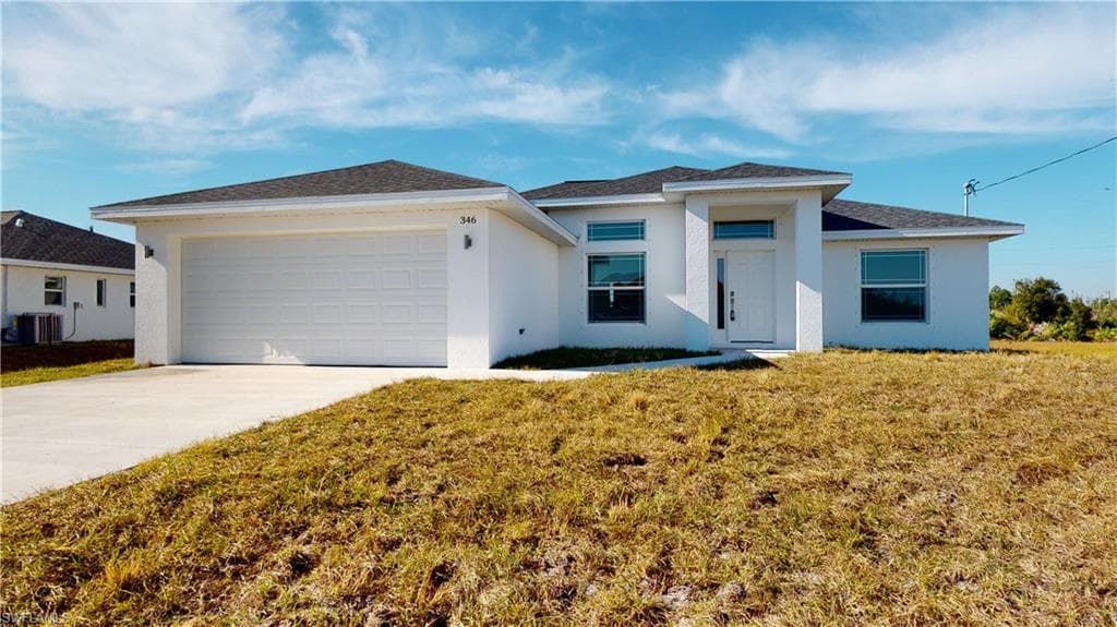 3214 44th ST SW LEHIGH ACRES, FL 33976