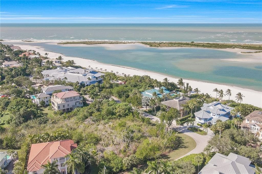 950 Sand Dune DR MARCO ISLAND, FL 34145