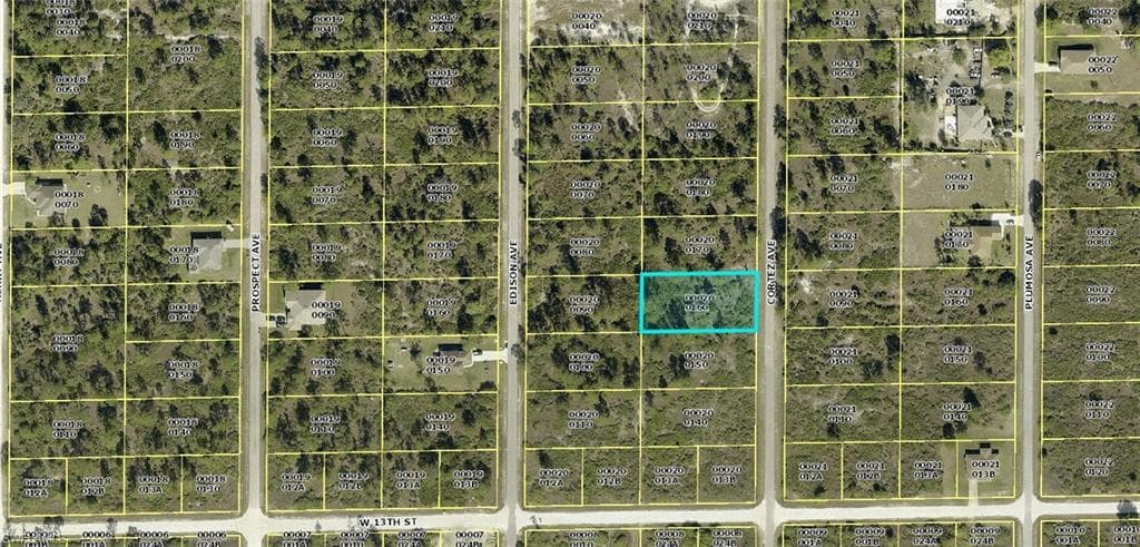 1307 Cortez AVE LEHIGH ACRES, FL 33972