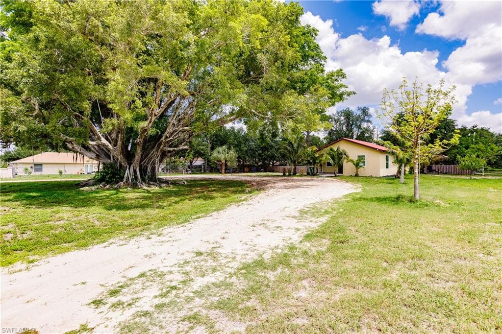 2502 Lake Trafford RD IMMOKALEE, FL 34142