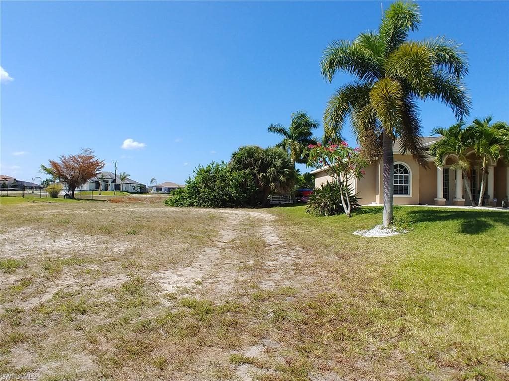 4514 NW 34th ST CAPE CORAL, FL 33993
