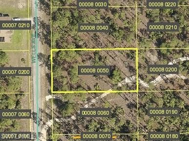 14 Wells AVE LEHIGH ACRES, FL 33936