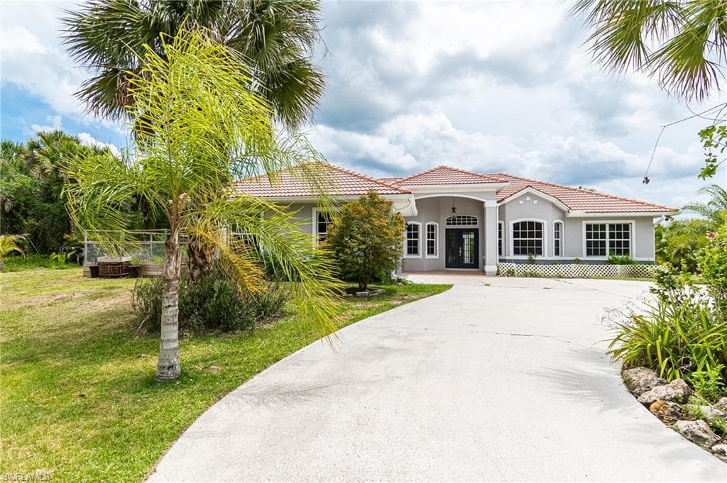 3930 24th AVE SE NAPLES, FL 34117