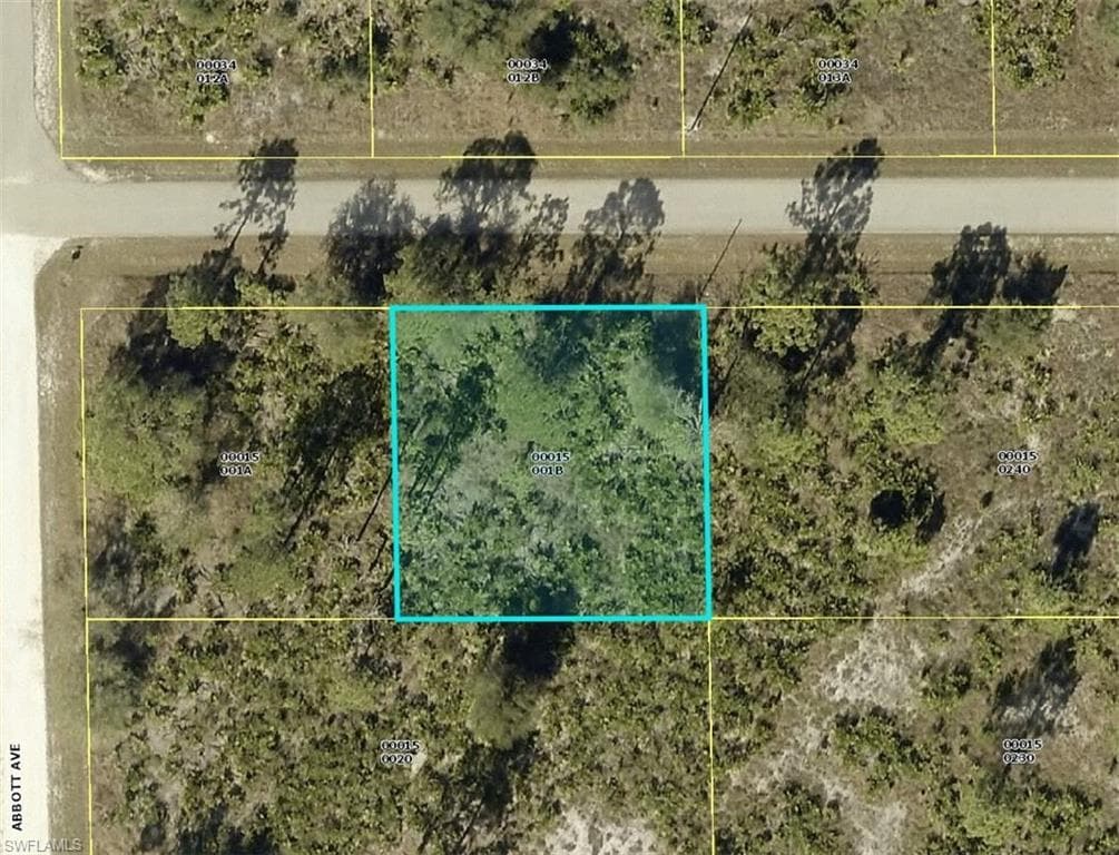4400 E 6th ST LEHIGH ACRES, FL 33972