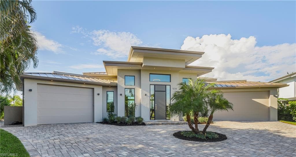 5235 SW 5th PL CAPE CORAL, FL 33914