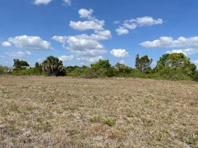 223-229 NW 19th PL CAPE CORAL, FL 33993