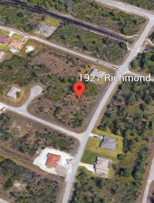 1927 Richmond AVE N LEHIGH ACRES, FL 33972