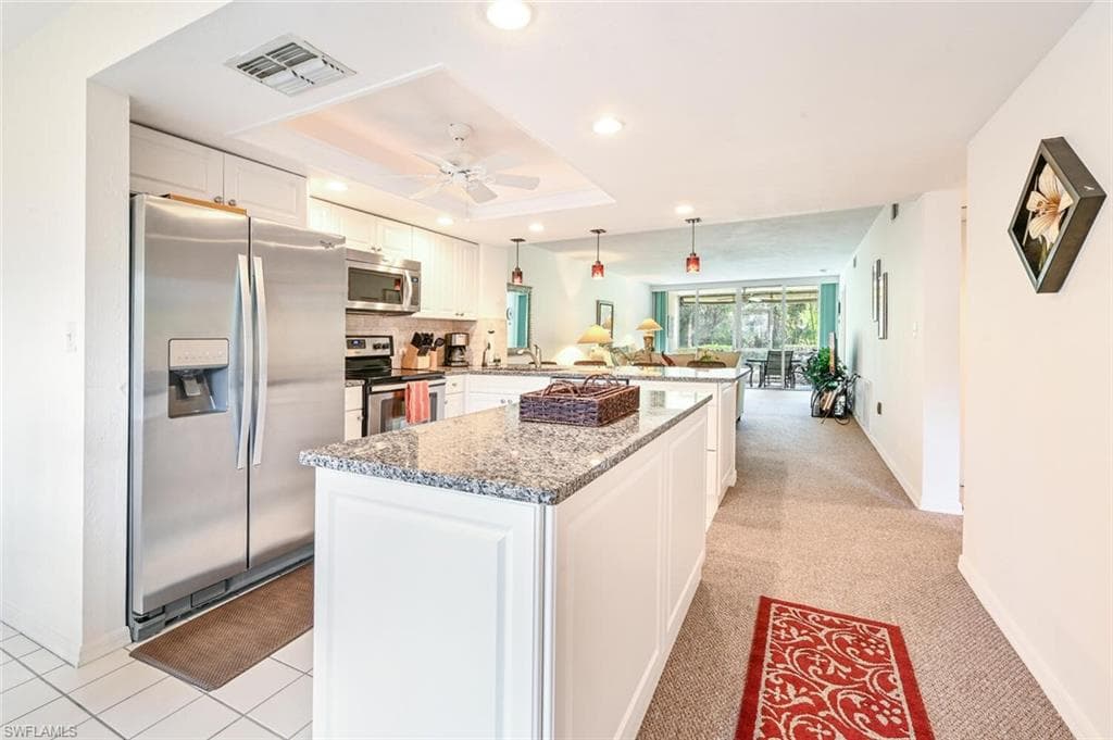 15161 Cedarwood LN 1105 NAPLES, FL 34110