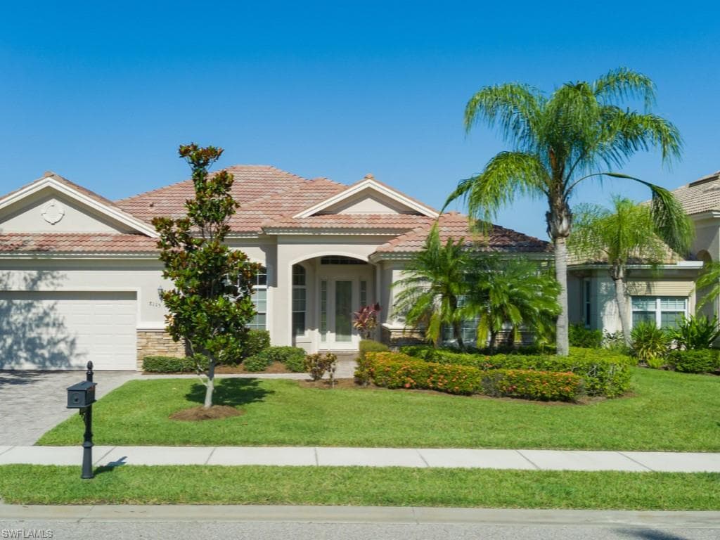 8115 Piedmont DR NAPLES, FL 34104
