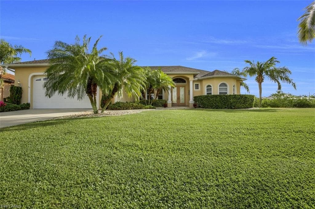 3335 SW 25th CT CAPE CORAL, FL 33914