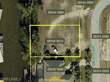 302 SW 39th TER CAPE CORAL, FL 33914