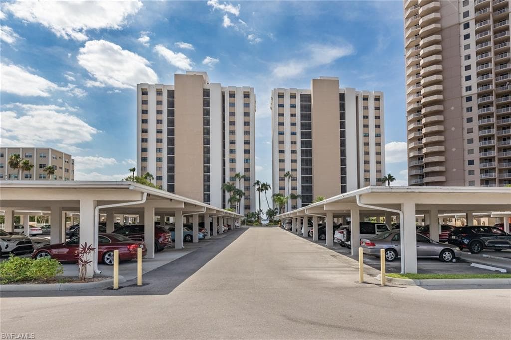 1901 Clifford ST 1204 FORT MYERS, FL 33901