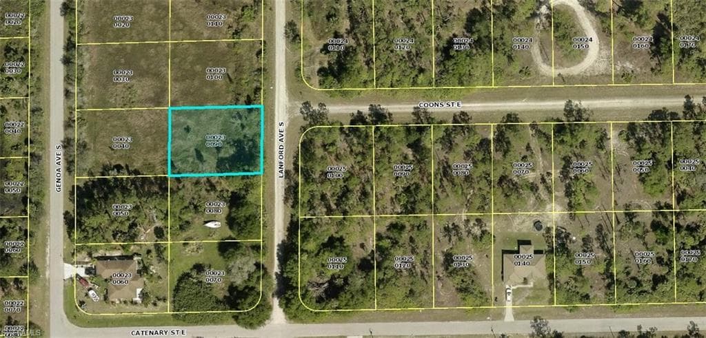 332 Lanford AVE LEHIGH ACRES, FL 33974