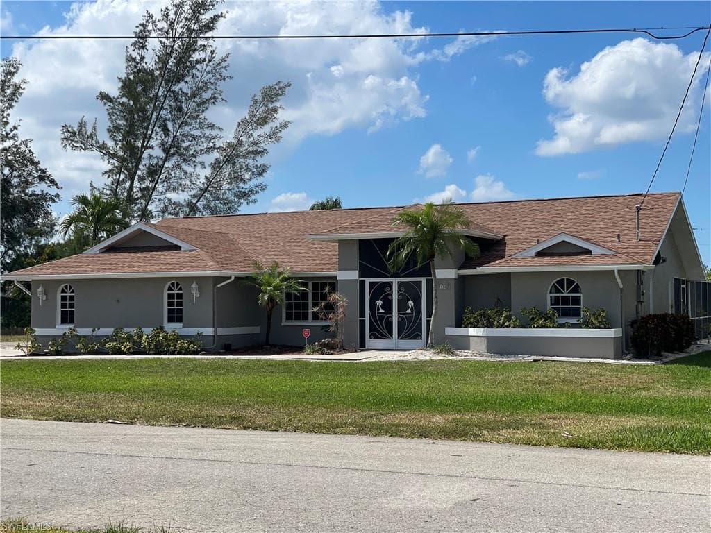 428 23rd ST CAPE CORAL, FL 33990