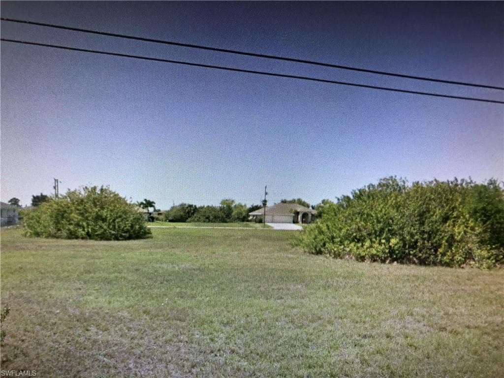 1420 NE 2nd AVE CAPE CORAL, FL 33909