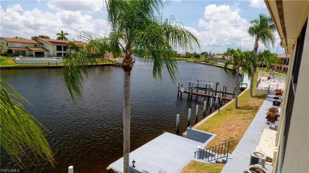 3631 SE 10th AVE 202 CAPE CORAL, FL 33904