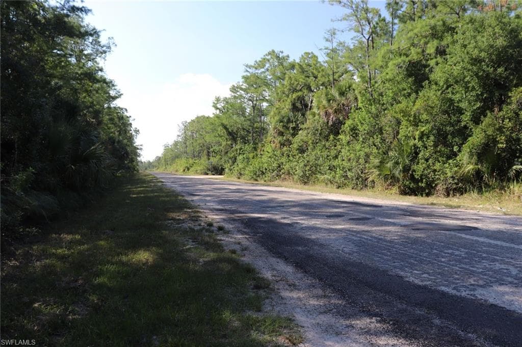 312 Lakeridge BLVD LEHIGH ACRES, FL 33972