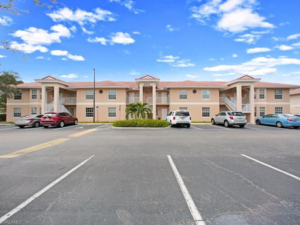 8312 Bernwood Cove LOOP 1006 FORT MYERS, FL 33966