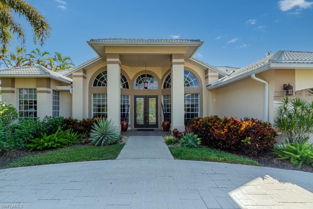 8949 Lely Island CIR NAPLES, FL 34113