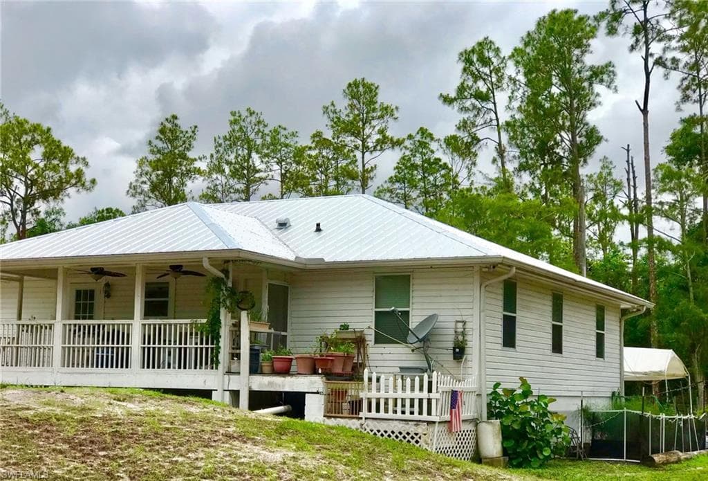 3001 Smith RD NAPLES, FL 34117