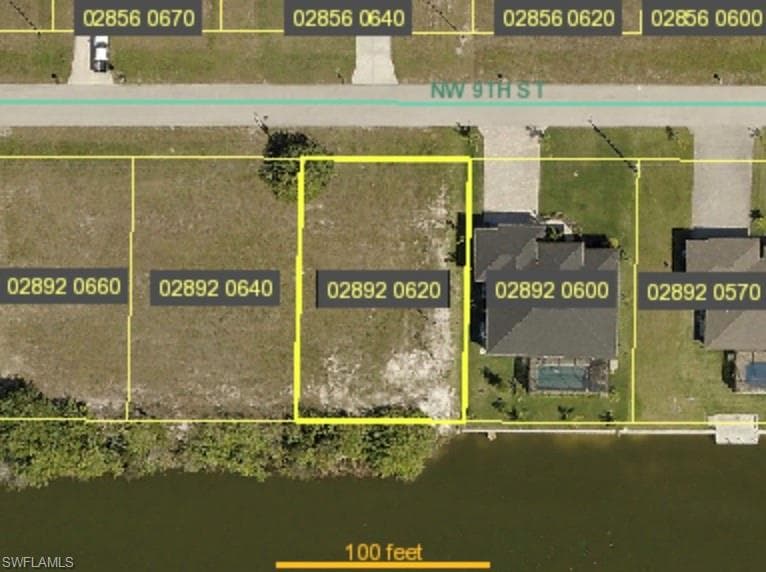 1102 NW 9th ST CAPE CORAL, FL 33993