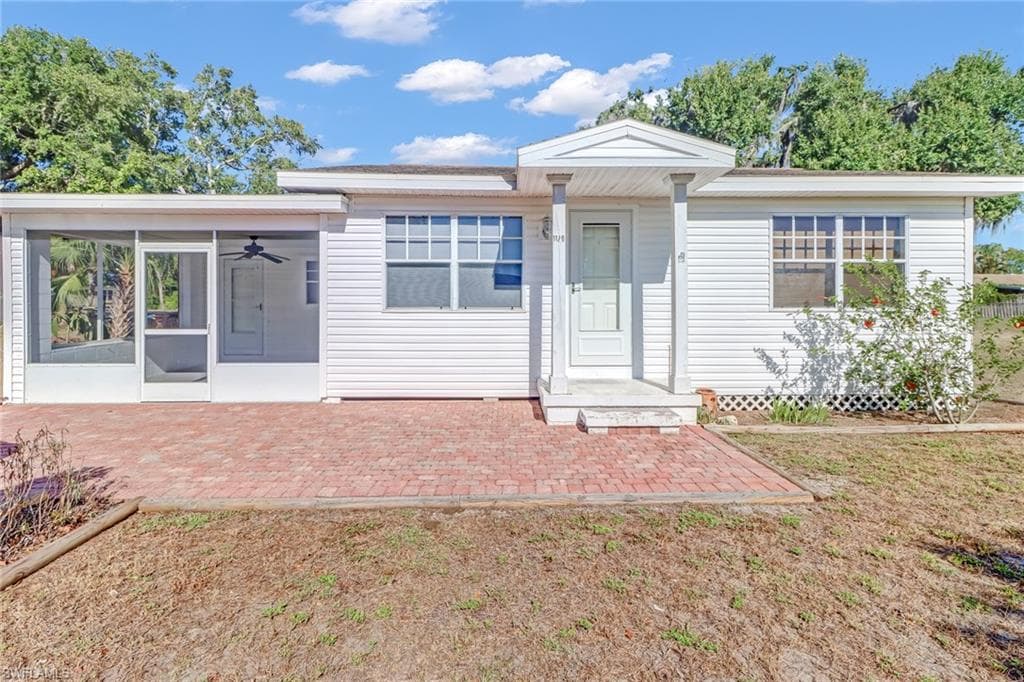 1120 Alabar LN CAPE CORAL, FL 33909