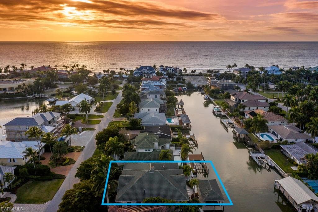 175 Bayview AVE NAPLES, FL 34108