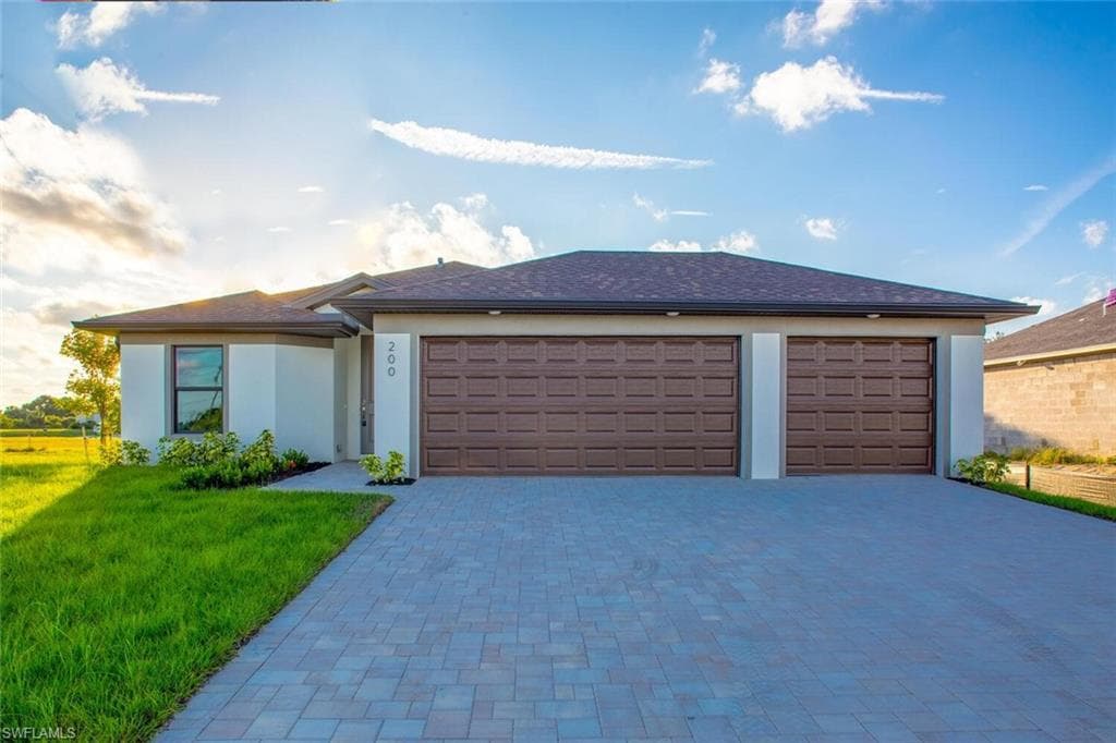 200 NW 24th PL CAPE CORAL, FL 33993