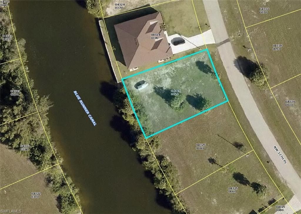 2214 NW 37th PL CAPE CORAL, FL 33993