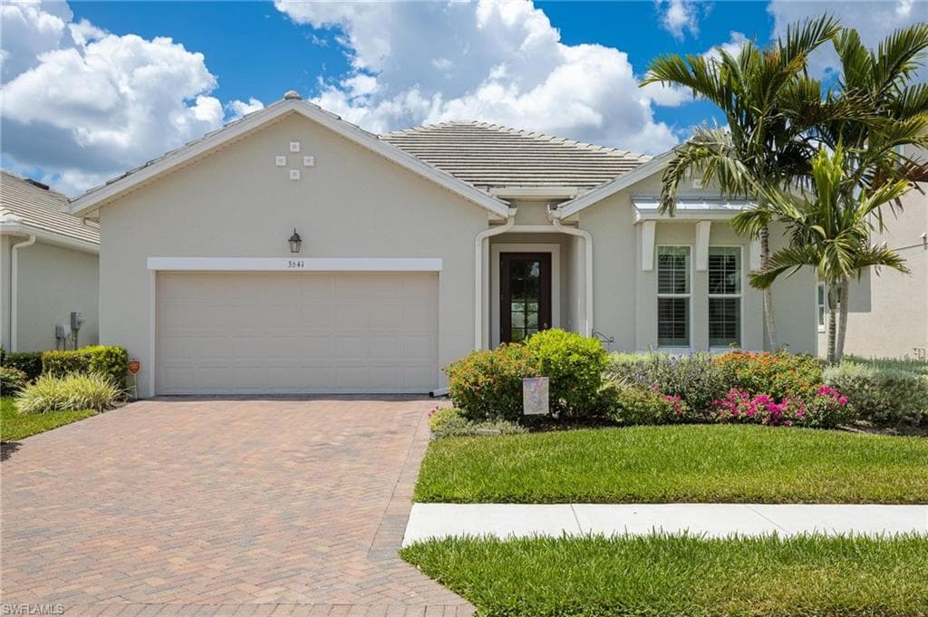 3641 Pilot CIR NAPLES, FL 34120