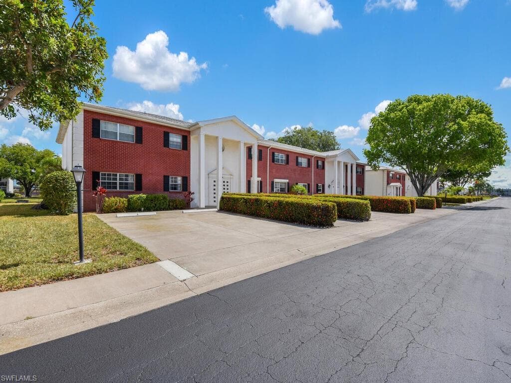 1461 Saddle Woode DR 6A FORT MYERS, FL 33919