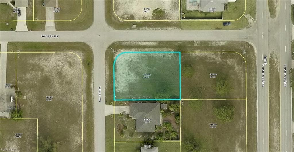 3015 SW 16 PL CAPE CORAL, FL 33914