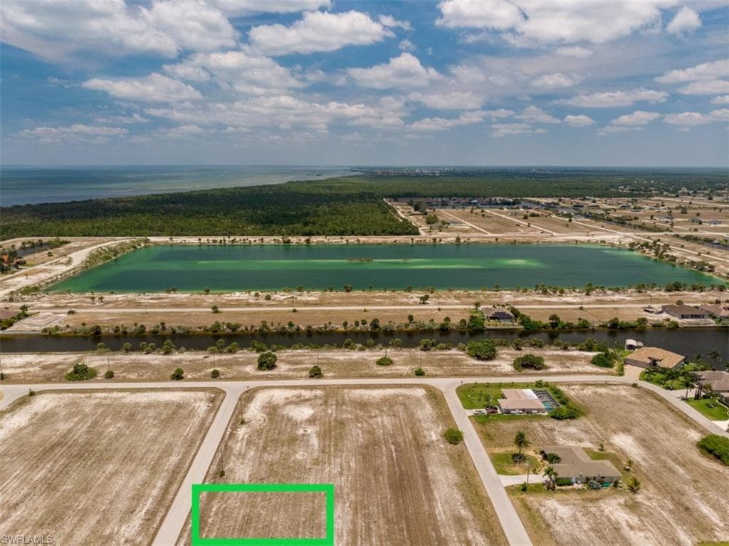 3503 NW 45th PL CAPE CORAL, FL 33993