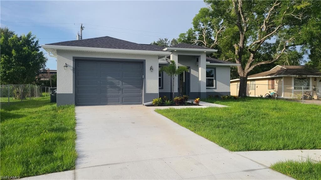 20 Roanoke DR FORT MYERS, FL 33905