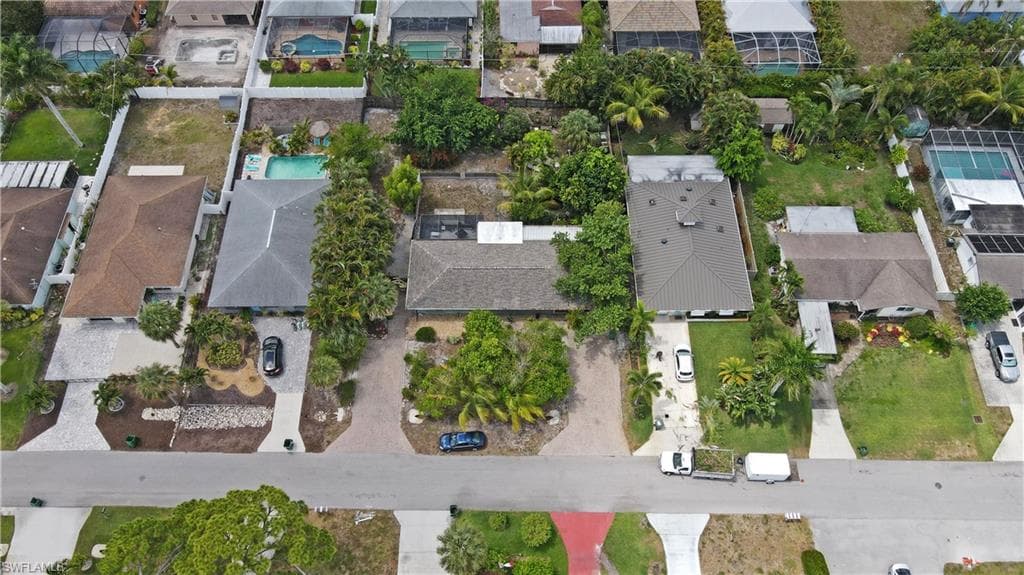728/732 94th AVE N NAPLES, FL 34108