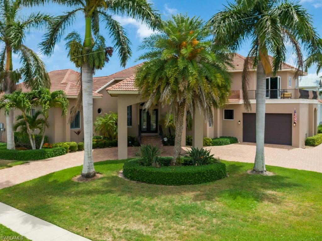 901 Hyacinth CT MARCO ISLAND, FL 34145