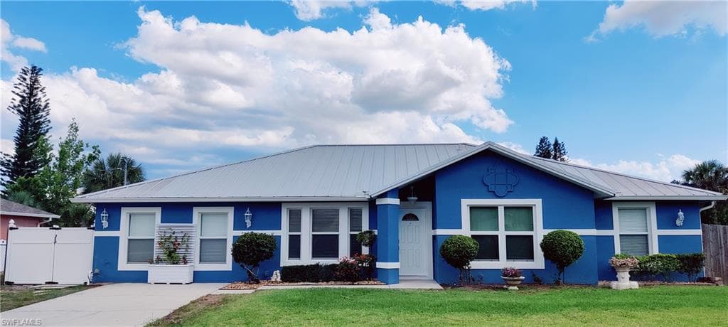 4536 25th AVE SW NAPLES, FL 34116