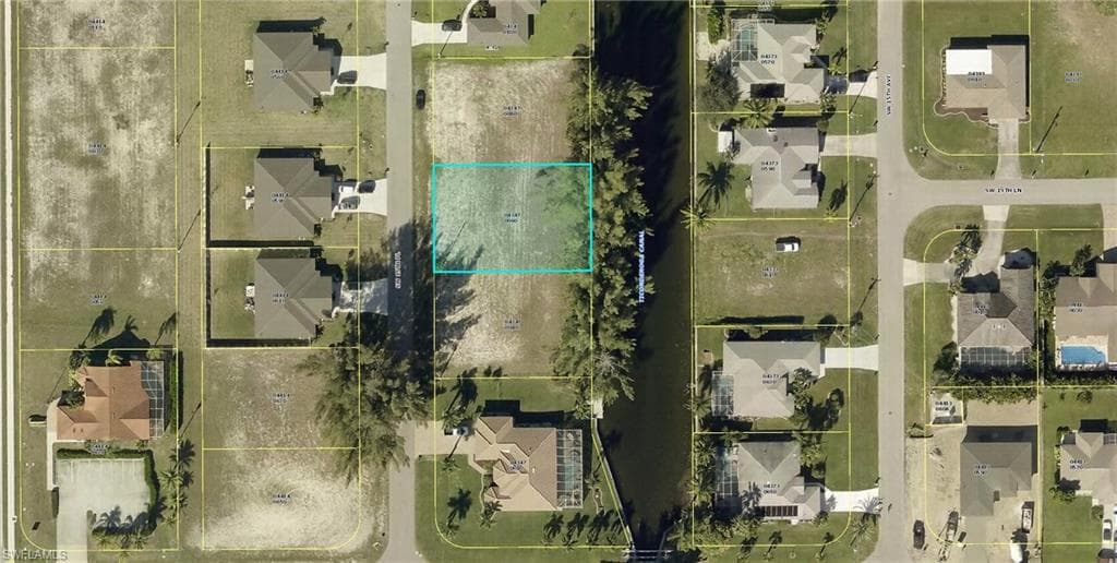 1923 SW 15th PL CAPE CORAL, FL 33991