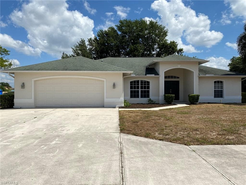 4510 Lee BLVD LEHIGH ACRES, FL 33971