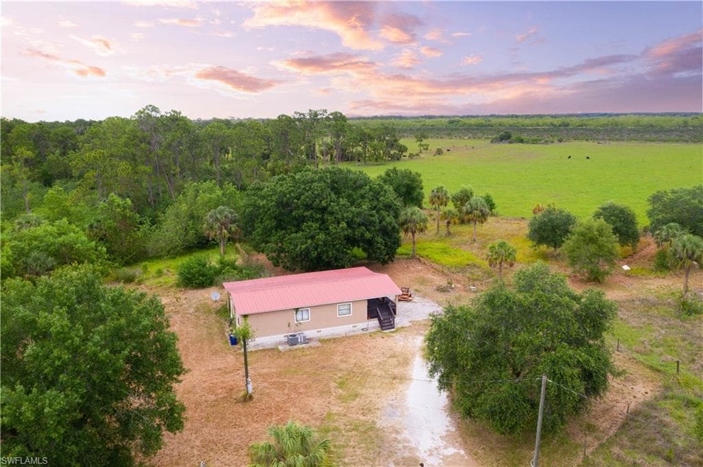 2275 Phillips RD LABELLE, FL 33935