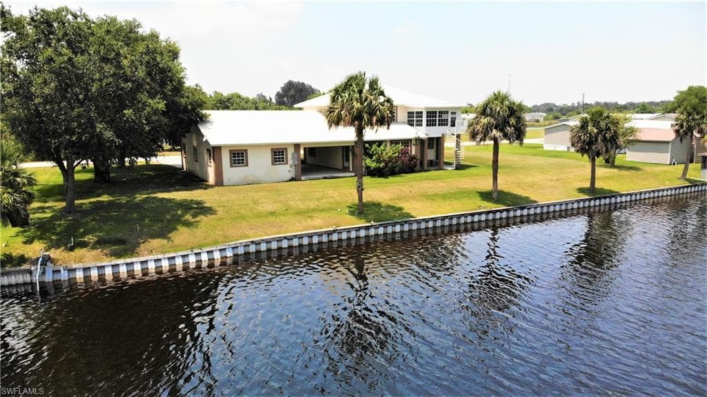 1571 Jerdik DR MOORE HAVEN, FL 33471