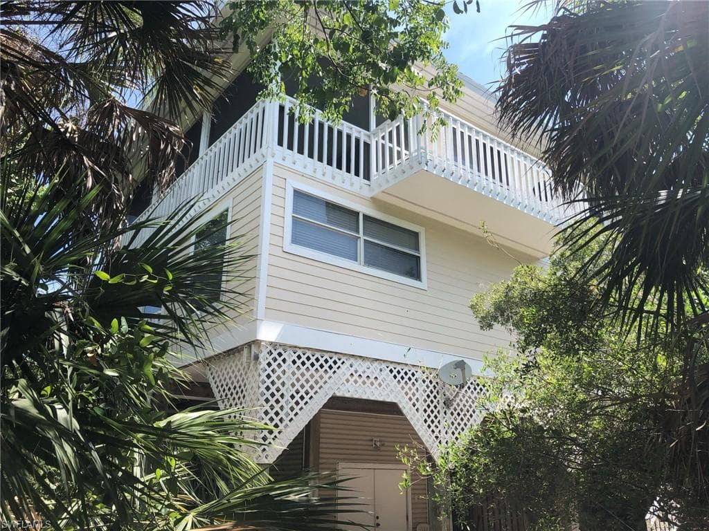 4550 Oro Pesos LN Upper Captiva, FL 33924