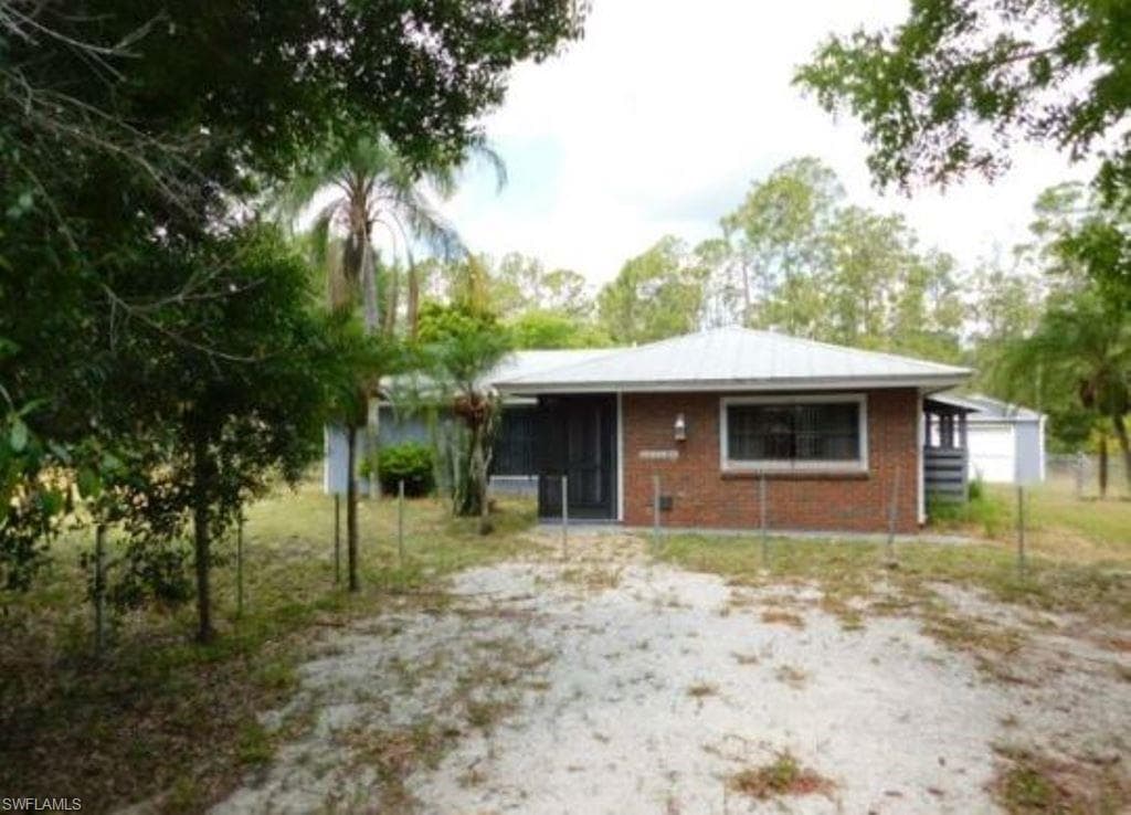 2219 Wellington AVE ALVA, FL 33920