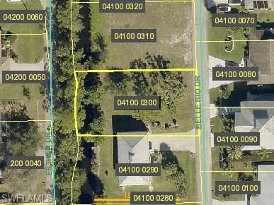 27120 Belle Rio DR BONITA SPRINGS, FL 34135